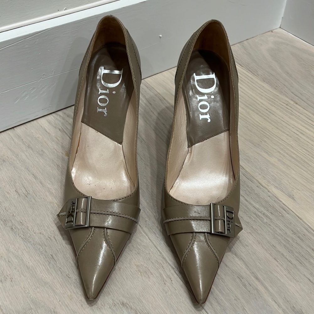 Vintage authentic Dior grey leather pumps size 39.5